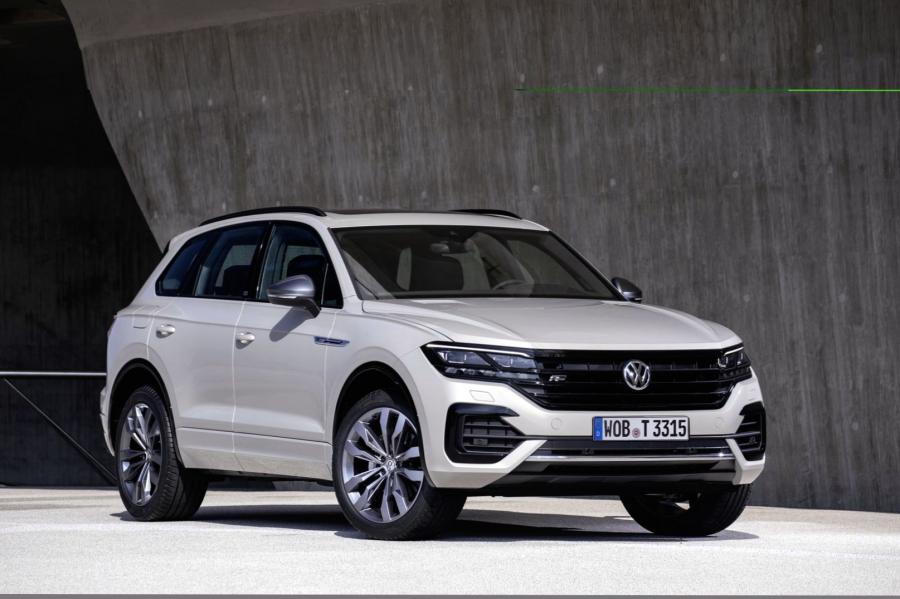  Volkswagen Touareg R-Line One Million 2019 года  (фото 1 из 30)